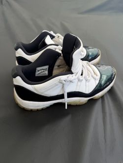 Air Jordan 11 Low White Black Sneakers