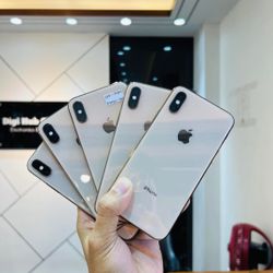 iPhone XS Unlocked With Warranty 