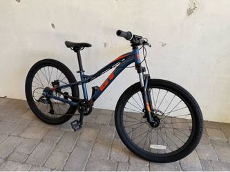 GT STOMPER PRO kids mountain bike frame size 12 inch