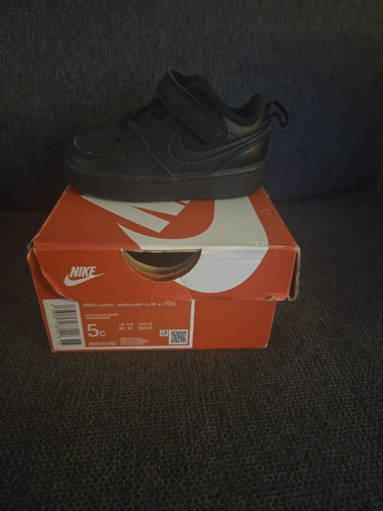 Nike Size 5