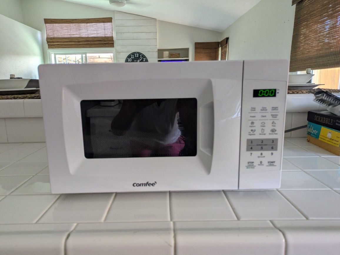 Microwave Oven
