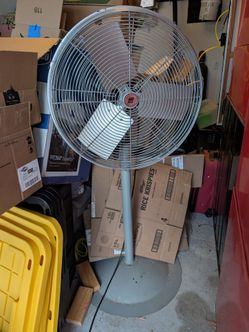 24" Industrial Shop Dan