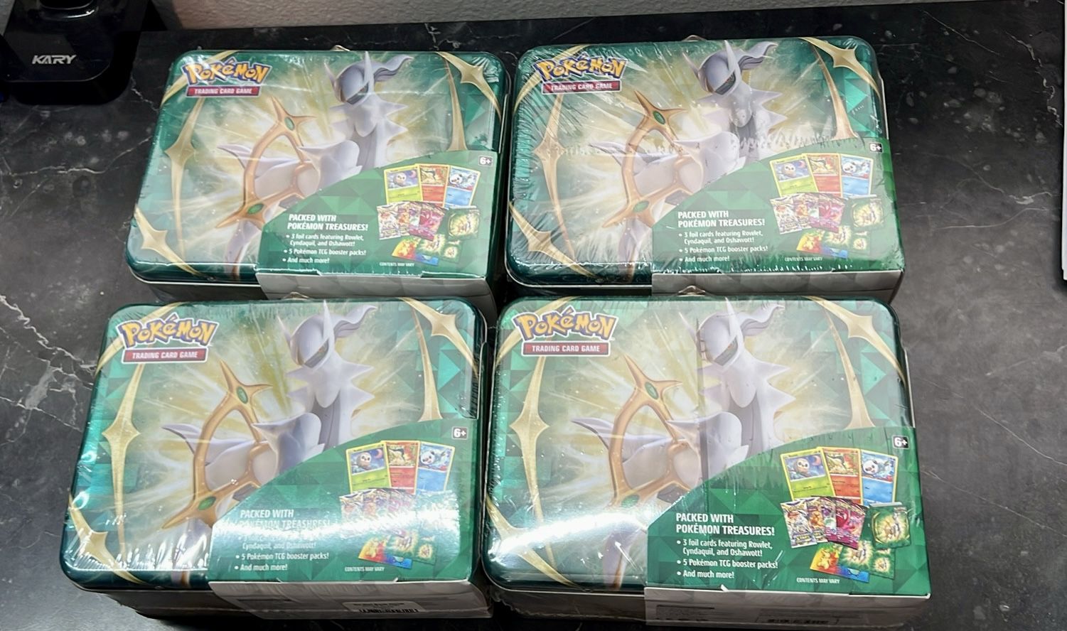 Pokemon - Spring 2022 Collector Chest 