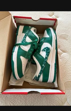 Nike Wmns Dunk Low 'Green Paisley’