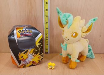 Pokémon Plush, Mini Figure, Empty Tin