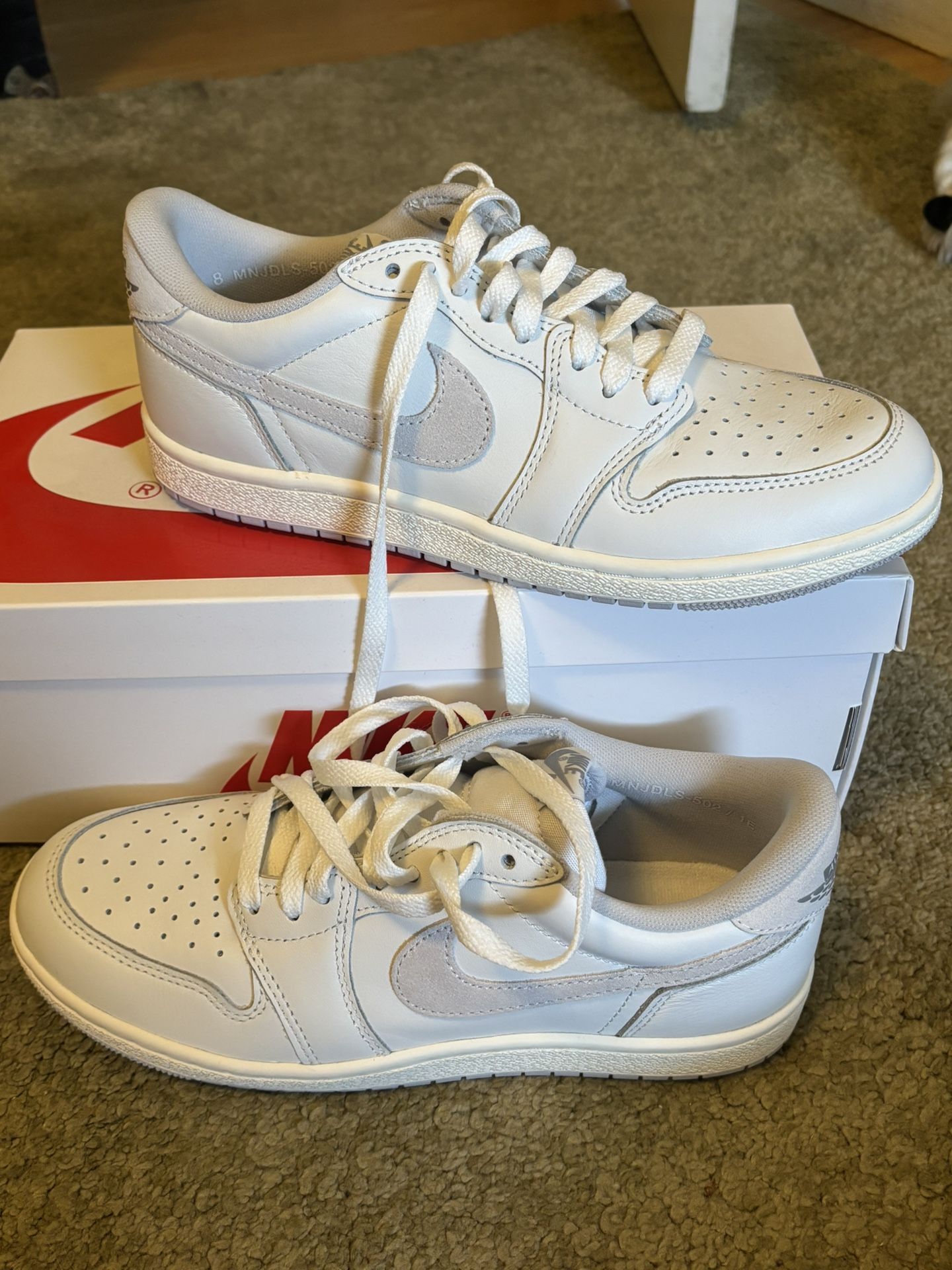 Nike Air Jordans White