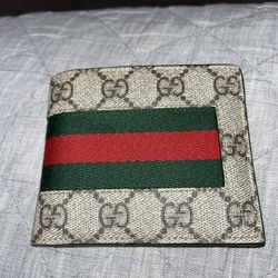 Gucci Men Bi-fold Wallet 