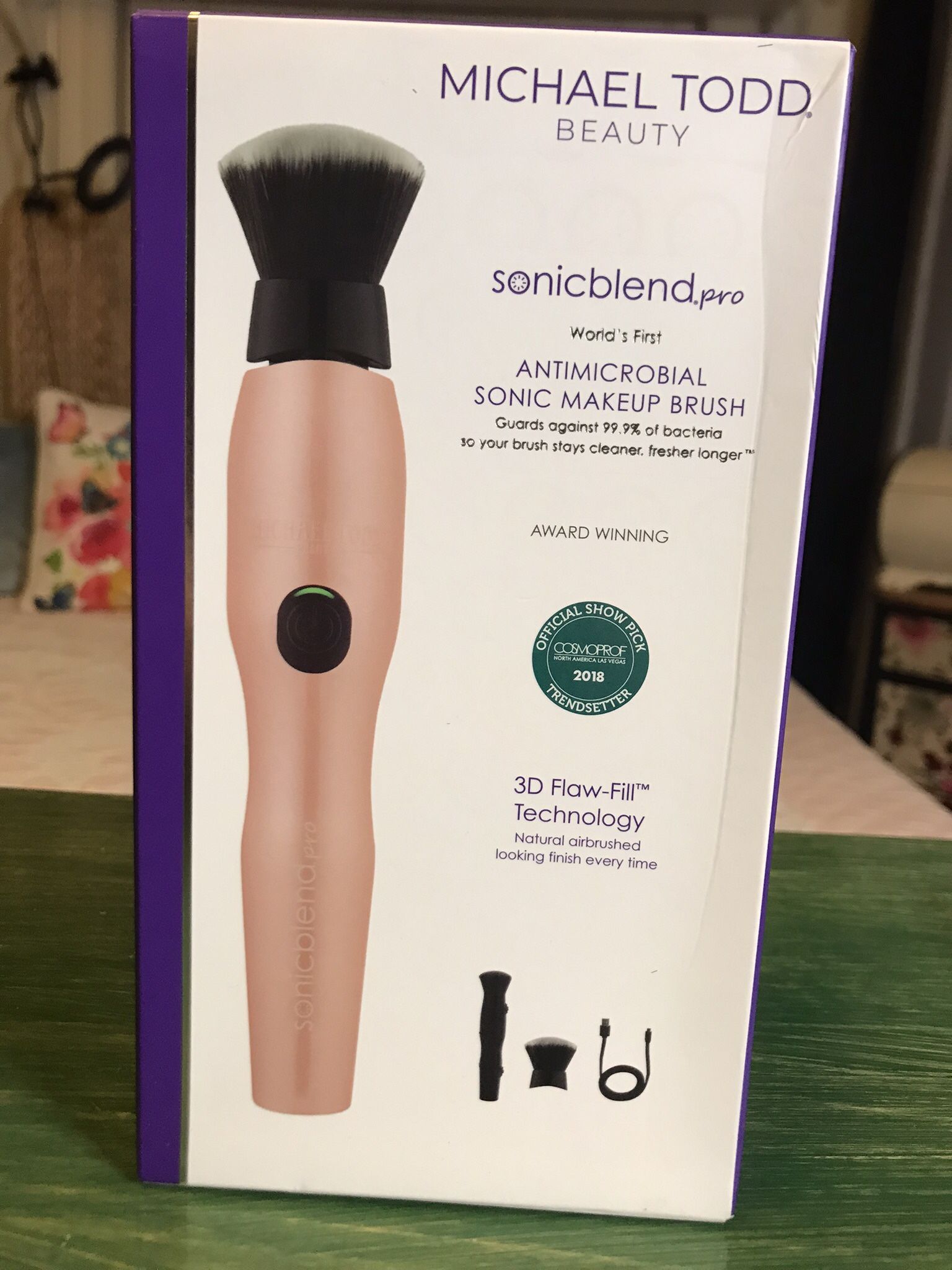 Antimicrobial Sonic Makeup Brush 