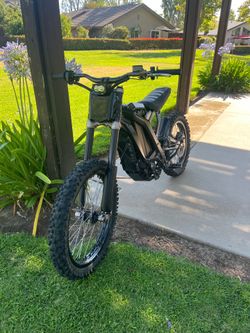 Surron lbx (comes with extra parts)