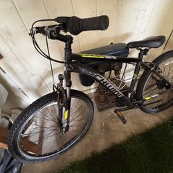 Schwinn Ranger Mountain bike