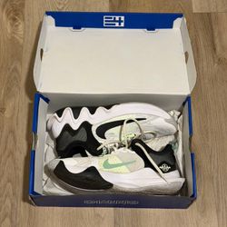 Nike Giannis 24 white basketball trainers