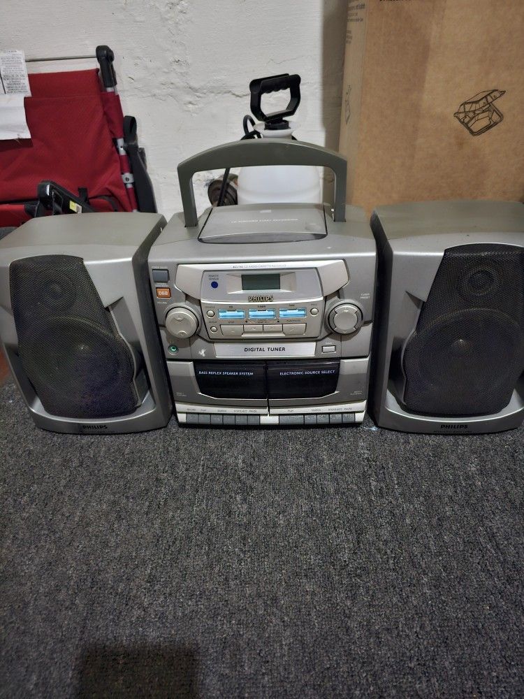 Phillips BOOM Box