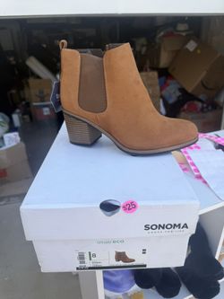 Sonoma Boots Size 8