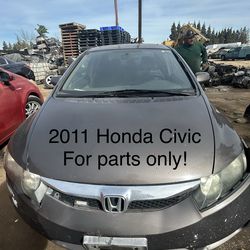 2011 Honda Civic for parts only!