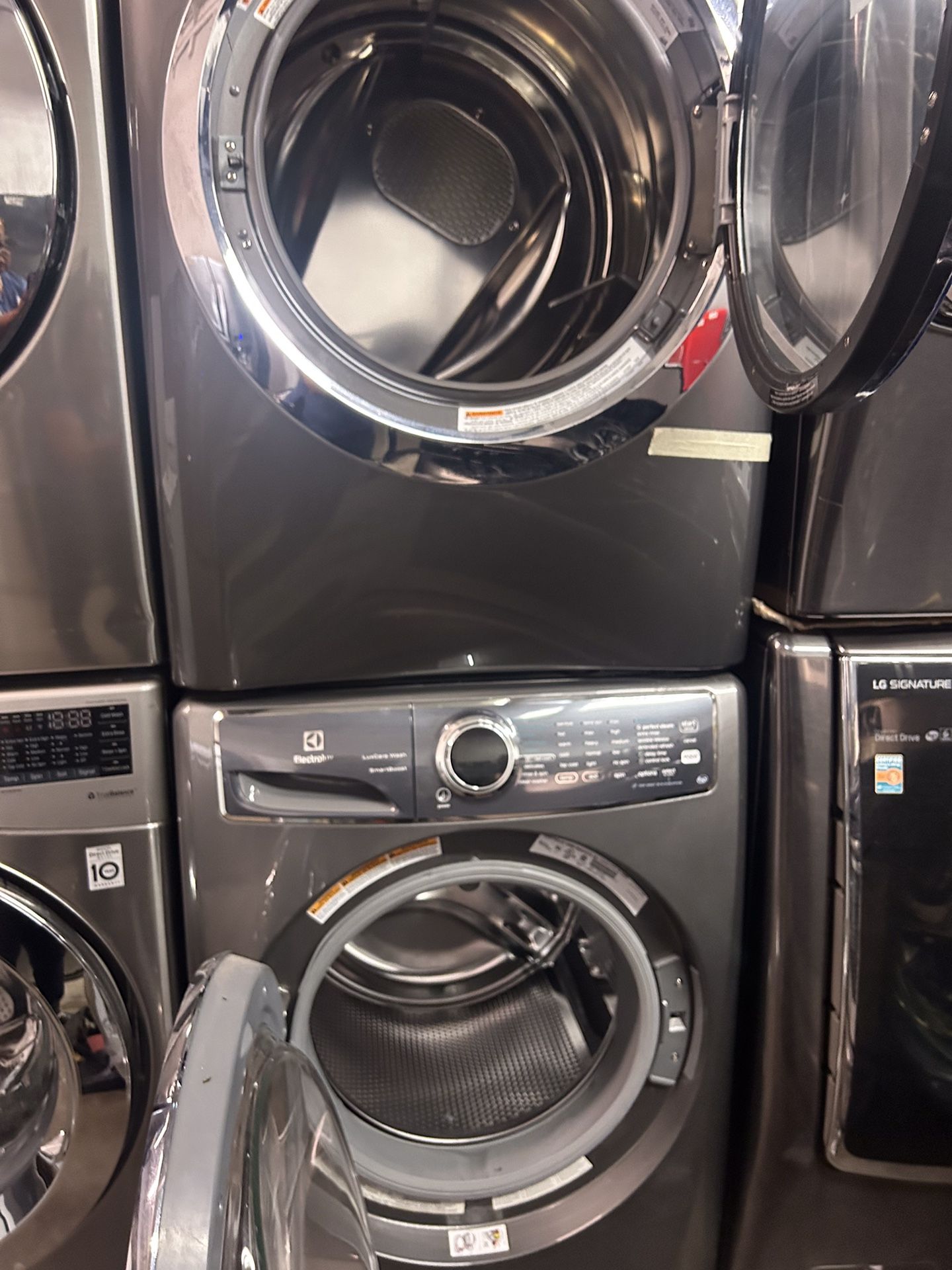 Electrolux Washer And Electric Dryer