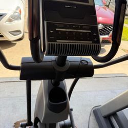 Elliptical Machine 