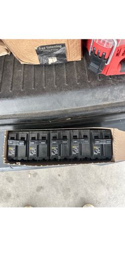 Square D HOM215CP 15 A Miniature Circuit Breaker (5 pack)
