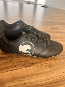 Puma Baseball/soccer Cleats
