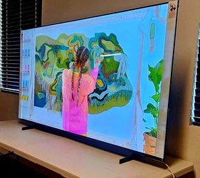 75 Inch Samsung Smart TV 4K UHD U8000F. Brand new  2025 Model.