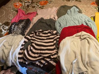 2# sweaters for girls size L total of 10