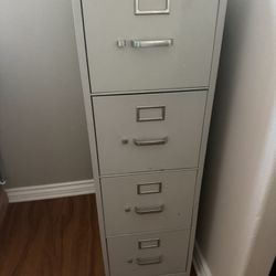 Metal Filing Cabinet - 4 Drawers