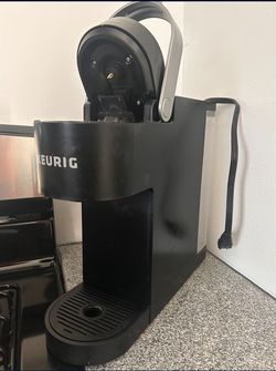Coffee Machine With Pod Holder