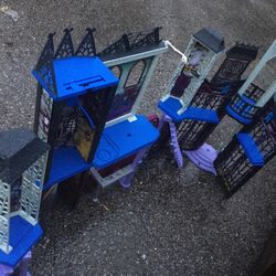 Barbie doll castle only $30