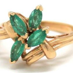 Ladies Emerald/14K Gold Birthstone Ring