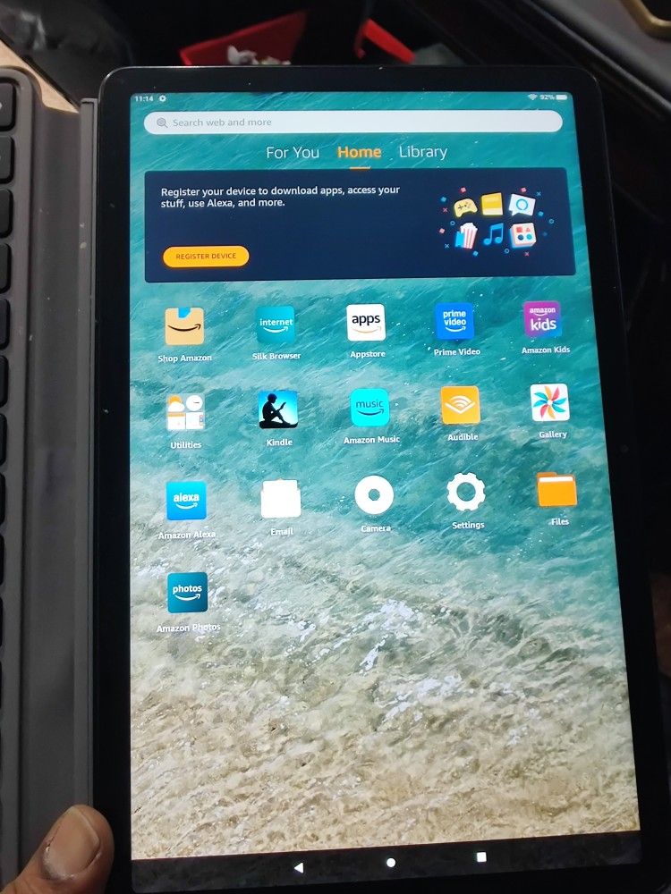Amazon - Fire Max 11 tablet, vivid 11" display, octa-core processor, 4 GB RAM 64GB Storage Full Case with Keyboard
