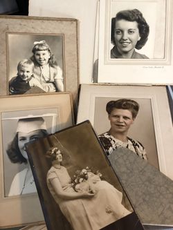 Old pictures same family photos