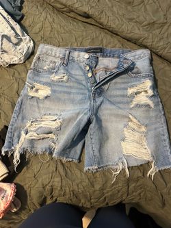 Aero Mom Shorts