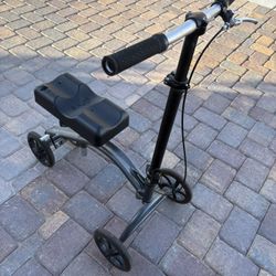Mobility Knee Scooter For Foot/Leg Injury