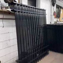 Aluminum fence