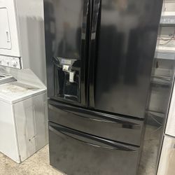 Vivid Black Kenmore four-door French door can deliver