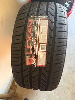 Lexani LX-Twenty 255/30ZR20 92W XL Tire