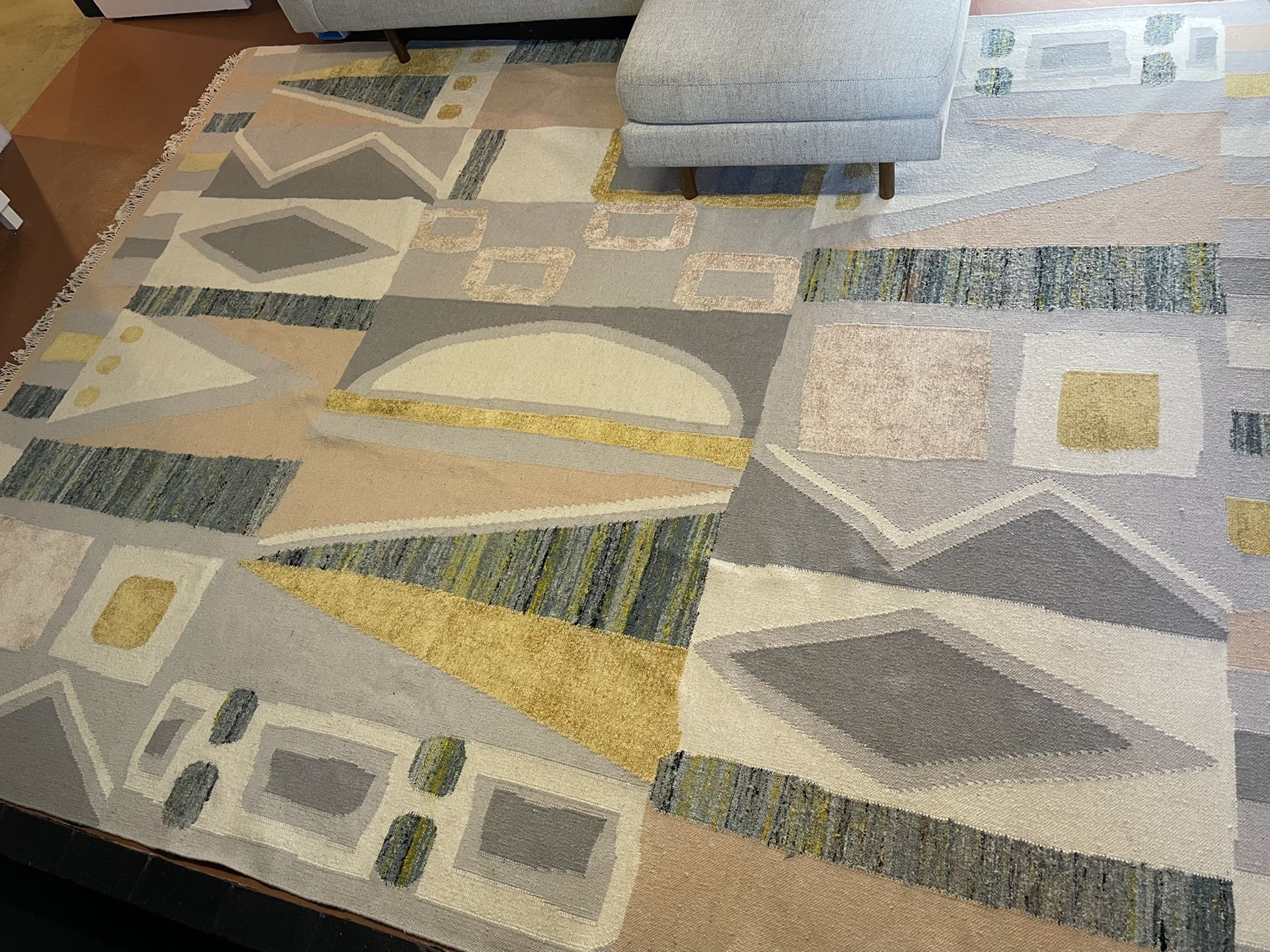 West Elm Vienna Wool Dhurrie Area Rug 9’x12’ w/ Rug Pad