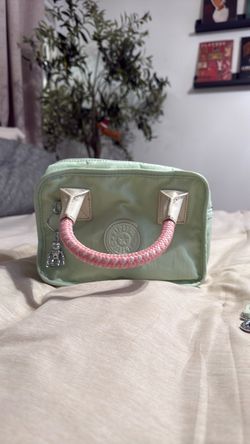 Kipling purse