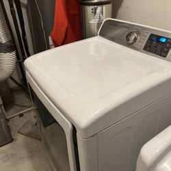Washer And Dryer $250