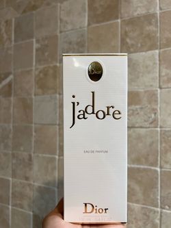 Dior J'Adore Perfume