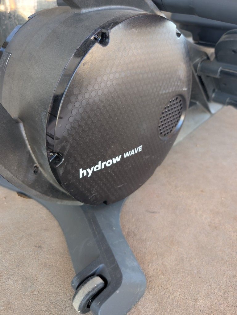 Hydrow Wave