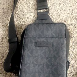 Men’s Sling Bag