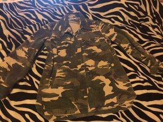Cute camo jacket💚💚
