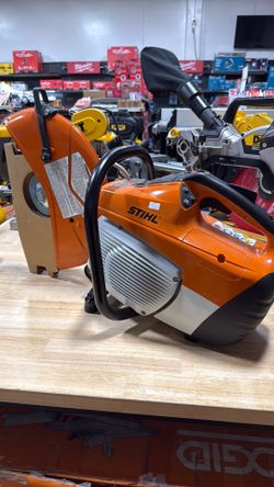STIHL concrete cutter gasoline new condition