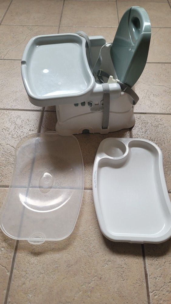 Fisher Price Booster Seat with Tray and Lid