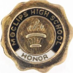  Moclip High School Pin/ 10kt Yellow Gold 
