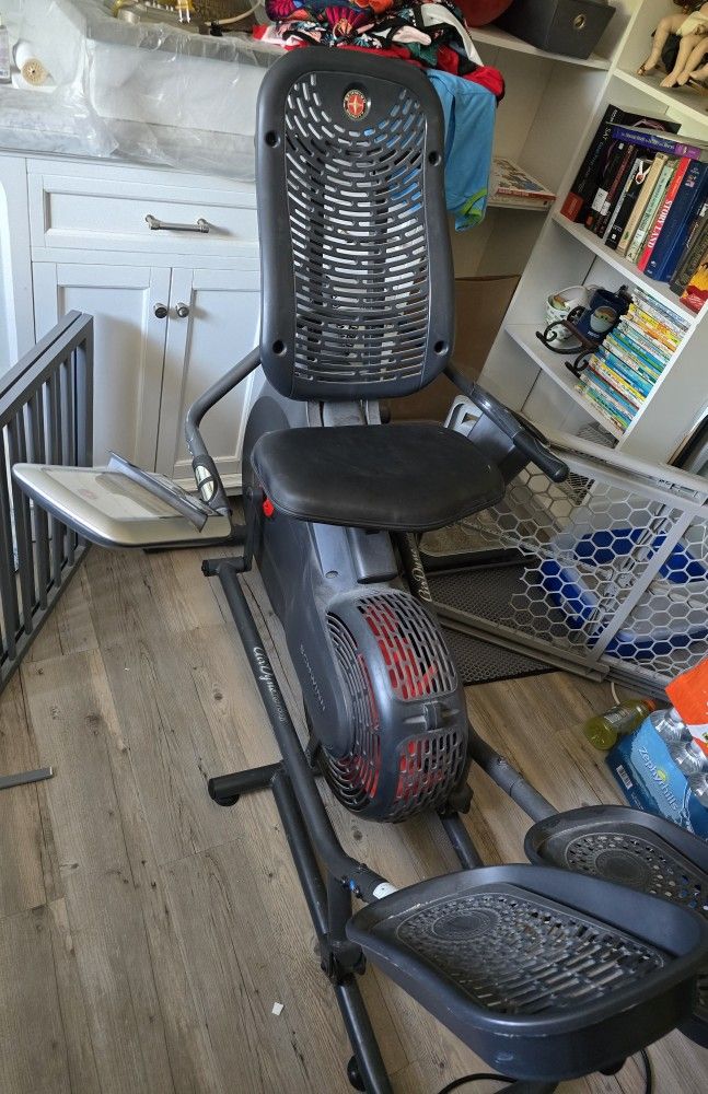 Schwinn 520 Recumbent Elliptical 