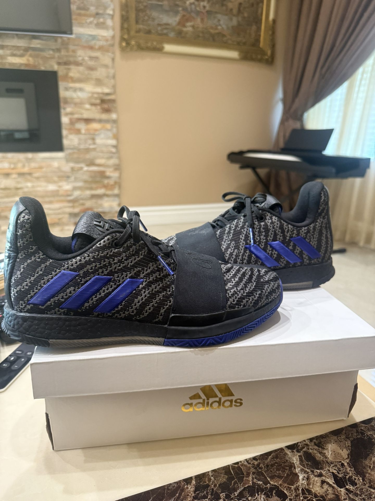 Adidas Harden Vol. 3 Core black Active blue