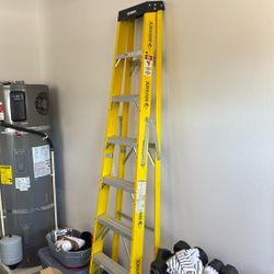8’ Ladder - HUSKY