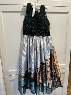 Wishcraft City Scene Size 8 Girls Semi Formal Blue Dress.  A Favorite!