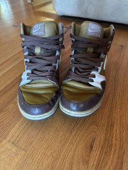 Men’s Nike Court Force High Top, Size 10